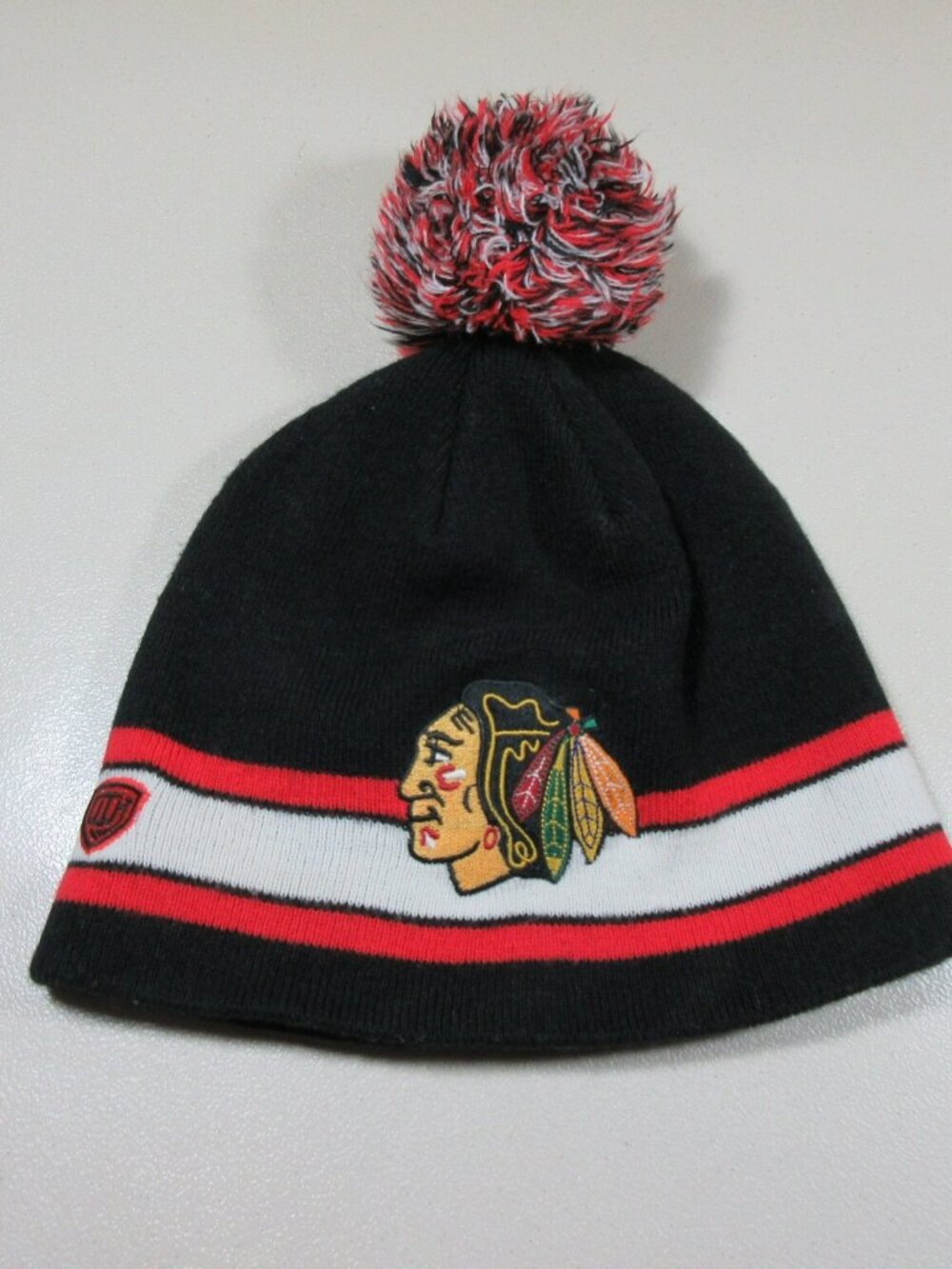 Old Time Hockey mens Chicago Blackhawks Patrick Kane 88 winter pom beanie OS